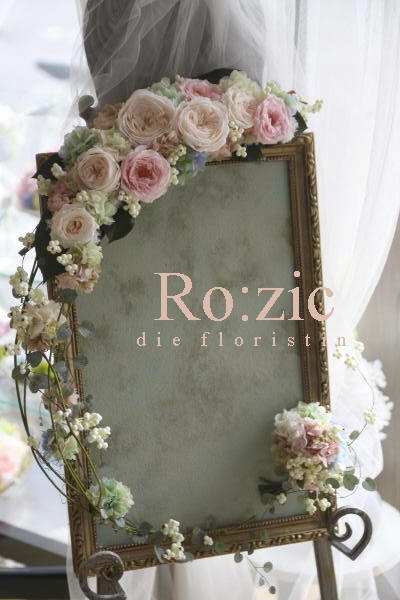 16 2 1 ウェルカムボードの花飾り パステルピンク プリザーブドフラワー Ro Zic Die Floristin