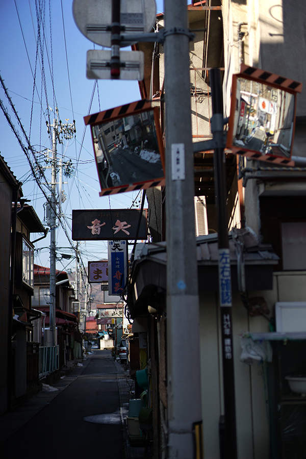 【諏訪5】区切りに近づきつつ・・・（Ai Nikkor 50mm1.4 Contax Sonnar 180mm2.8）_c0035245_231555.jpg