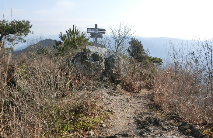 No429　初登りは兵庫・白髪岳～松尾山_b0185573_1149445.jpg
