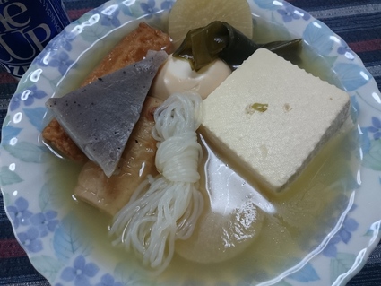 2/3夜勤明け ヱビスwithロブション+ワンカップ大関上撰+イオンおでん+相模屋木綿豆腐ミニ_b0042308_17372561.jpg