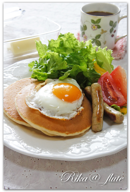 今日の朝ごはんプレート と・・・私の毎日の普通~な晩御飯の数々!_c0103827_11563326.jpg