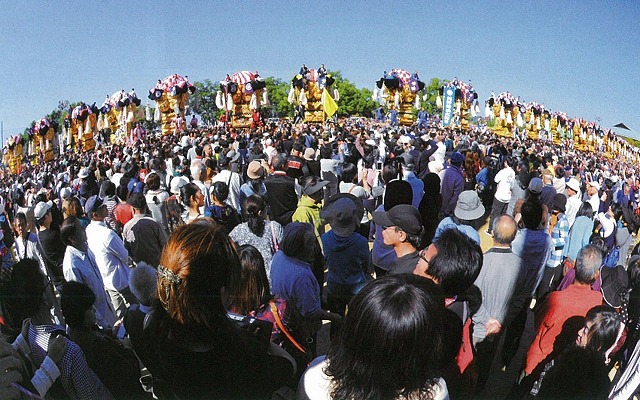知らなかった!四国三大祭りの「新居浜太鼓祭り」と、山車を展示する「太鼓台ミュージアム」_f0141310_8152655.jpg