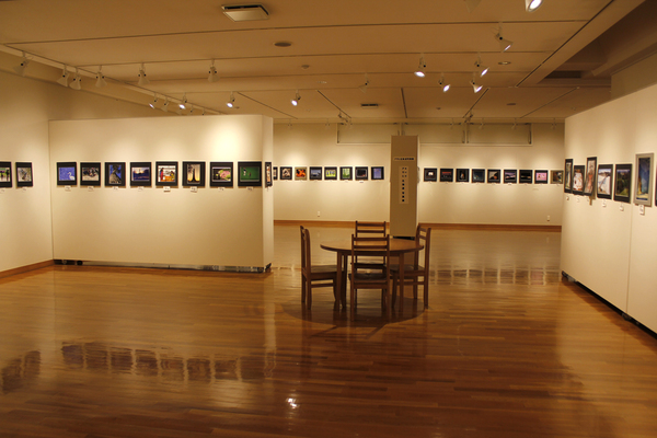東川町文化ギャラリーで開催中の写真展 _b0187229_18352242.jpg