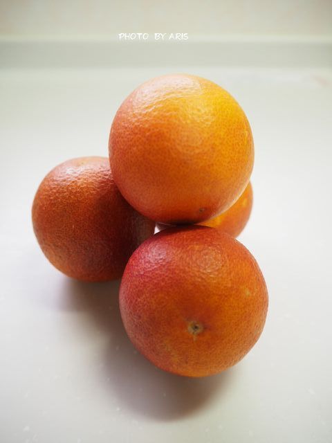 ブラッドオレンジ＆ホワイトチョコのケーキ♪_f0295238_22304644.jpg