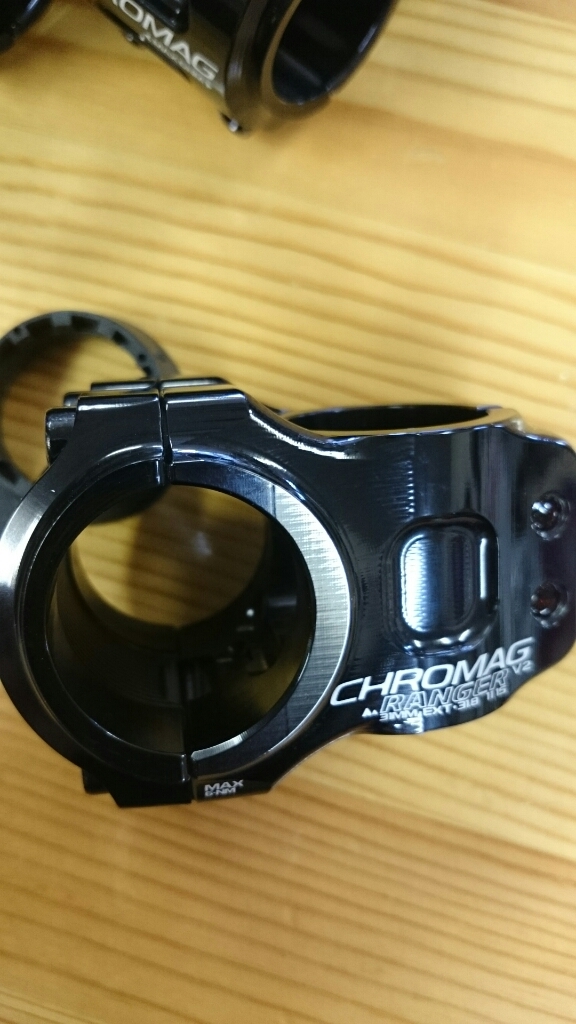 CHROMAG RANGER V2ステム入荷!_b0282021_11435161.jpg