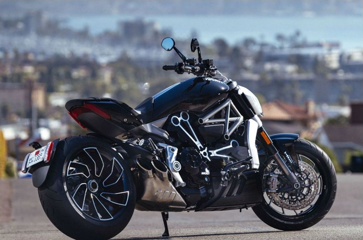 \'First ride: Ducati XDiavel S Review\' @ Visordown [2/21追記]_f0004270_22064979.jpg