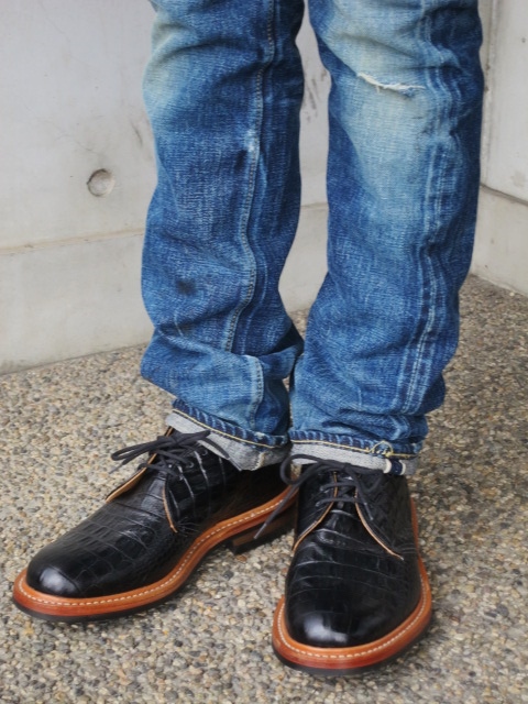 春に向けて・・・イイDAMAGED DENIM 入荷しました。。。By FULL COUNT_d0152280_1311056.jpg