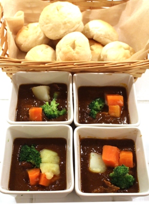 昨日は...と いただきものと 何でもありの夕飯_d0249193_1132662.jpg
