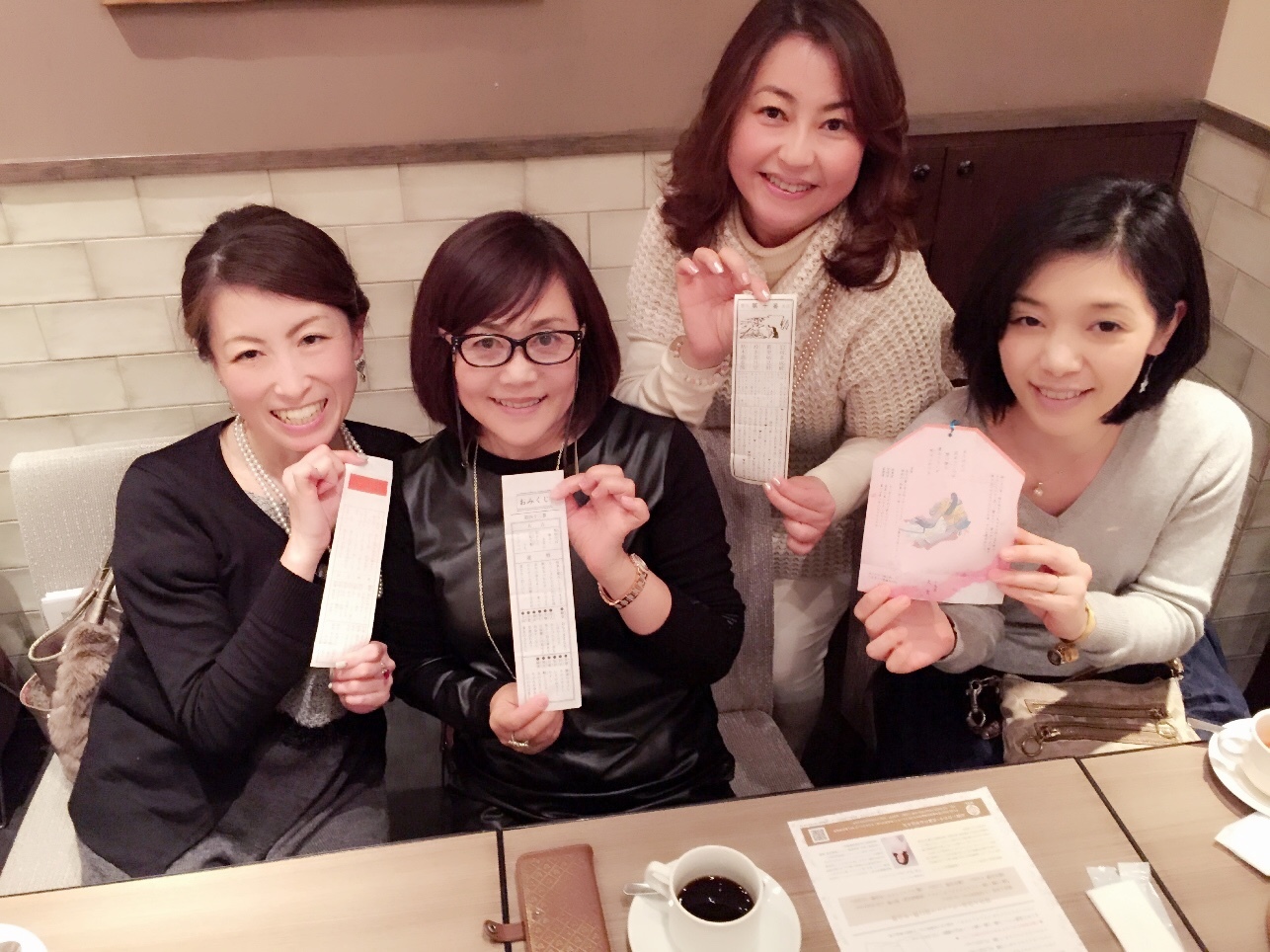 強運ガールの会始めました！_d0339703_15383626.jpg