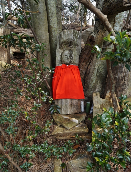 ~山に登ったら猫とお地蔵さん~ 七兵衛山_b0063958_18513271.jpg