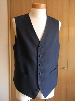 「DARROW DALE」de 料理した男たちのスーツ 「Sartoria iwate」編_c0177259_16351463.jpg
