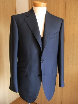 「DARROW DALE」de 料理した男たちのスーツ 「Sartoria iwate」編_c0177259_16451537.jpg