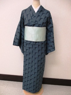 今日のおススメkimono_b0159571_9191939.jpg