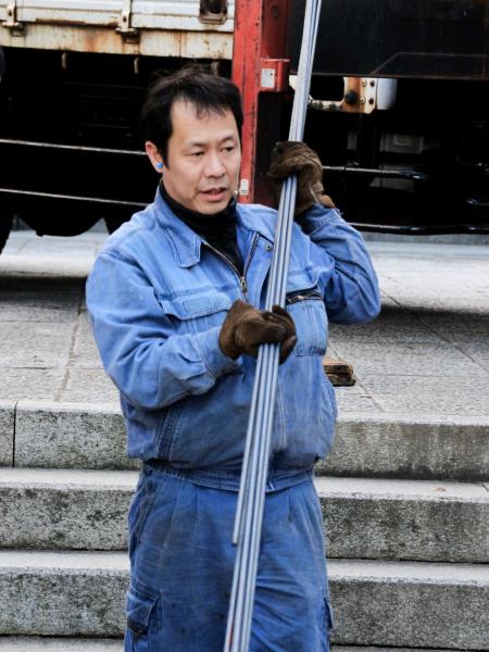 『今日の職人さん』_c0092689_17353388.jpg