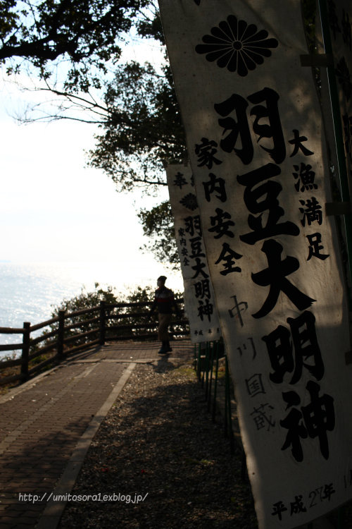 海を望む神社_b0324291_23264173.jpg