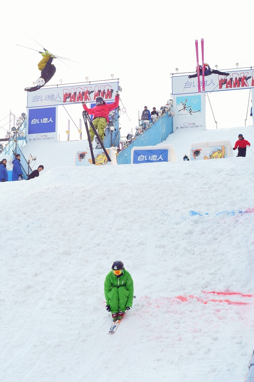 第67回さっぽろ雪まつり～白い恋人 PARK AIR モーグル セッション_b0225108_22335601.jpg