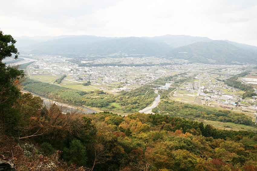 種穂山と種穂忌部神社-2♪_d0058941_21222259.jpg