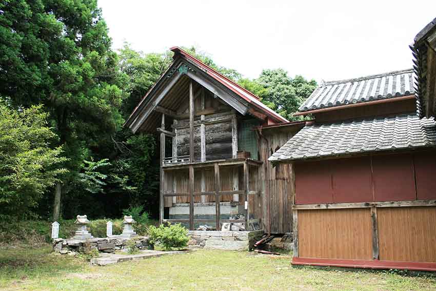 種穂山と種穂忌部神社-2♪_d0058941_2165657.jpg