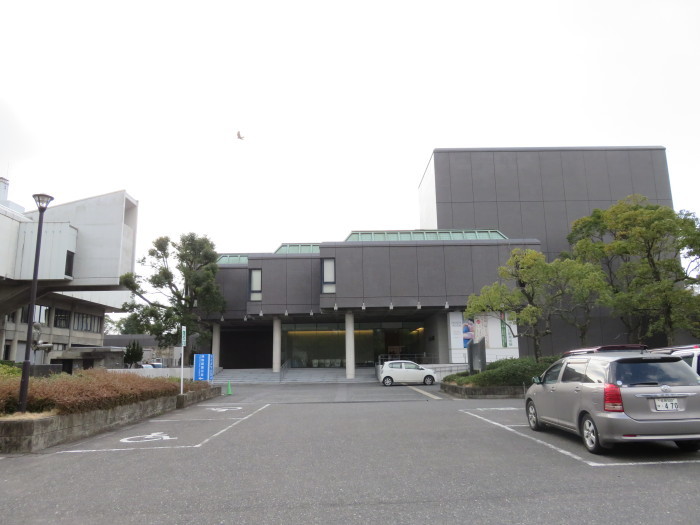 岡田三郎助とゆかりの画家たち : 谷口まさる 武雄見聞記
