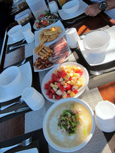 ダイブレース号の船内☆_f0144385_16002524.jpg