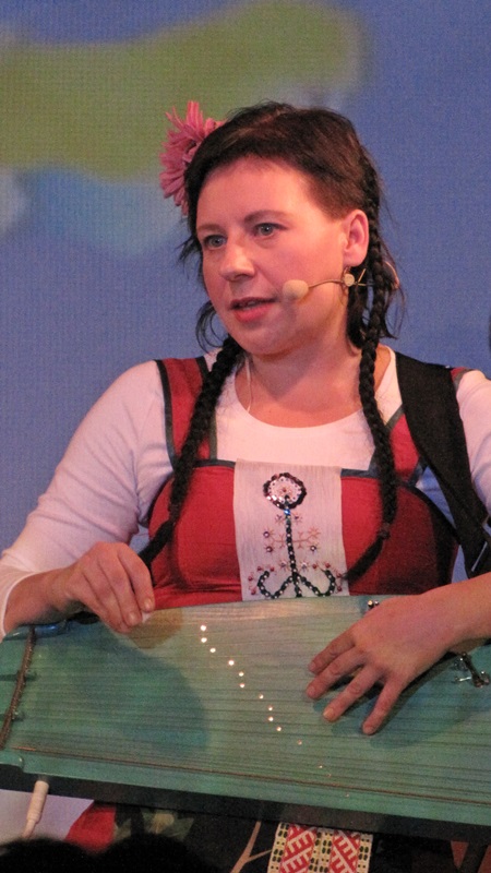 e0081206_1958526.jpg