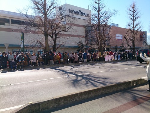 安倍暴走政治にノーと言える市長の実現を!憲法を暮らしに生かし市民にやさしい市長の実現を!_e0260114_10523298.jpg