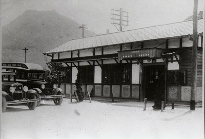 　東萩駅 城下町萩のひみつの６ ～ 三角州を迂回して敷設された鉄道 ～ : 萩博ブログ