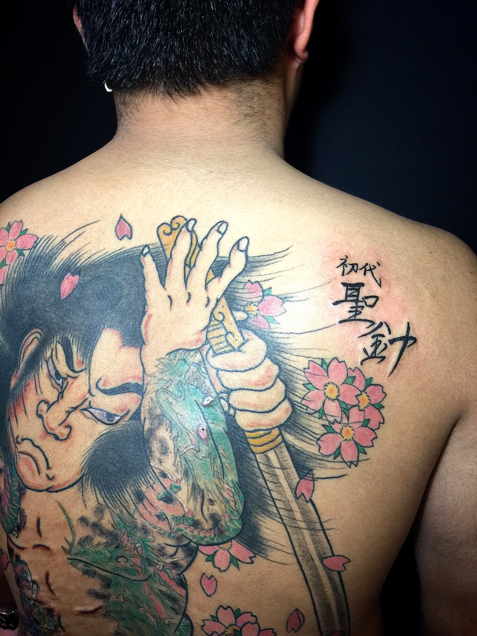 再入荷アイテム 刺青 水滸伝絵本 tattoo 本 貴重 レア アート
