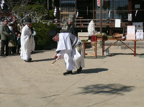 小泉神社の御田植祭_f0089748_2145133.jpg