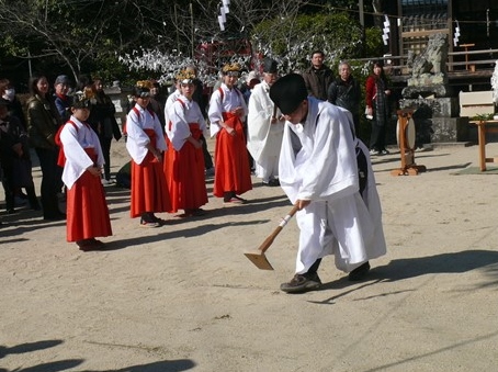 小泉神社の御田植祭_f0089748_21483512.jpg