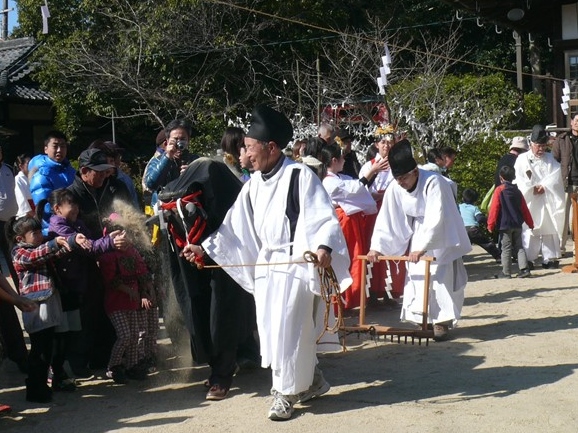 小泉神社の御田植祭_f0089748_229194.jpg