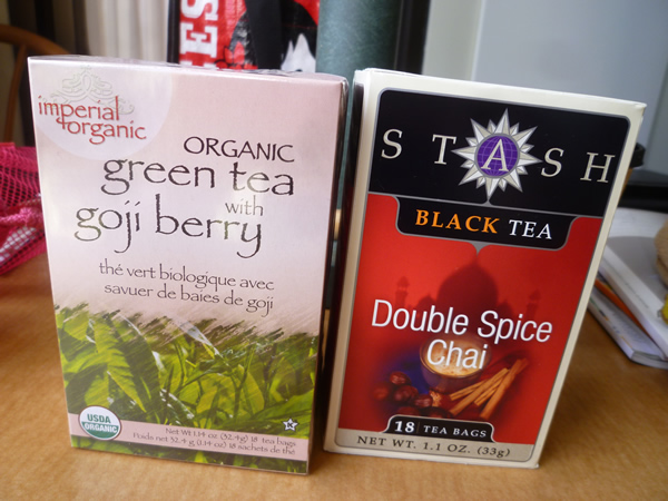 imperial organic ORGANIC green tea with goji berry_c0152767_20563194.jpg
