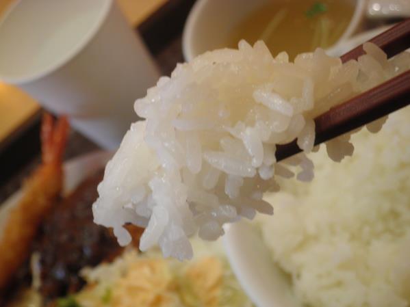 ハイカラ洋食どれみ軒 つかしん_c0118393_126622.jpg