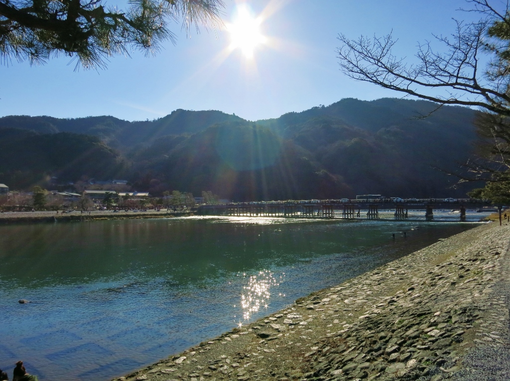 珍道中三人旅・雪の琵琶湖から京都嵐山へ_b0083801_1305868.jpg