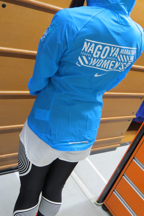 f0164328_1610944.jpg