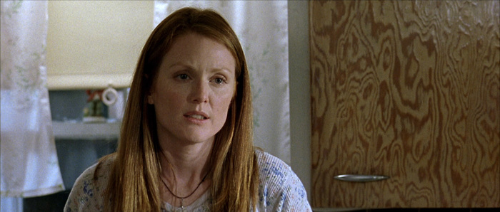 ジュリアン・ムーア（Julianne Moore）「シッピング・ニュース」（2001年）・・・《後編》_e0042361_13513447.jpg