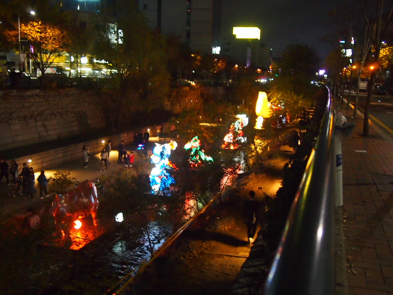 2015.11 忠北・京畿道の旅 part21　明洞～清渓川の夜景_f0152079_3452757.jpg