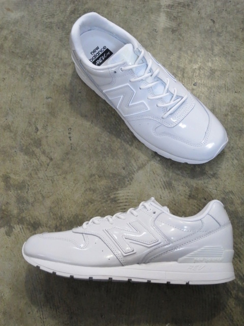 春に「白」　new balance ･･･ MRL 996 WHITE ENAMEL LEATHER！★！_d0152280_2331485.jpg