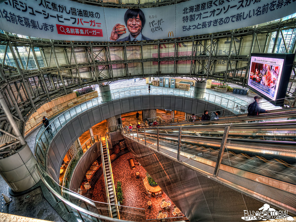 Roppongi fisheye_b0135347_030726.jpg