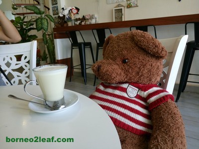 Teddy \'n\' Me、コタキナバルのテディベアカフェ　*閉店しました*_a0132757_19273050.jpg