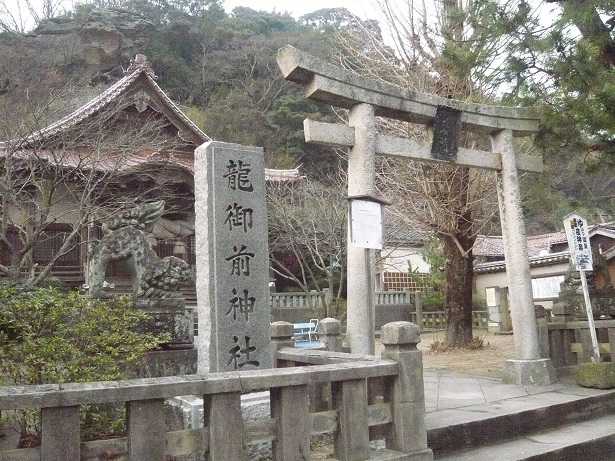 龍御前神社　　　大田市温泉津温泉_e0354697_14324342.jpg