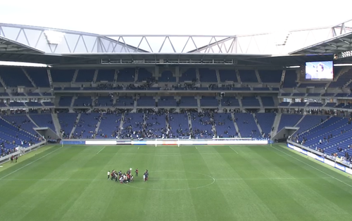 ザッピングしながら吹田スタジアムを_b0000829_2061157.png