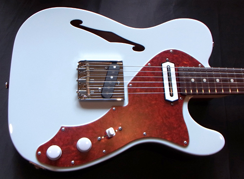 「Vintage Sonic BlueのHollow T-Line 1本目」が完成!!!_e0053731_1523898.jpg