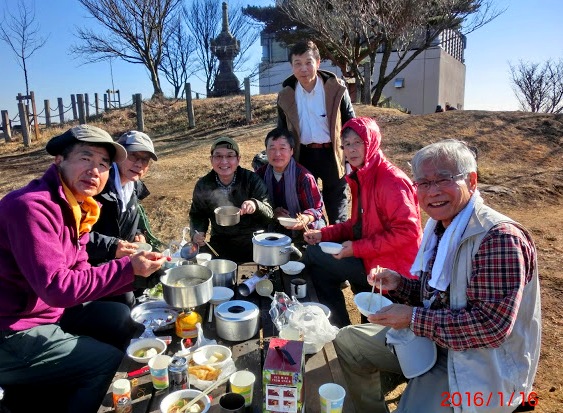 ＜2016年１月16日＞2016Ｆﾂｱｰ：新春ﾊｲｷﾝｸﾞ(茨城名峰＆餃子ﾊﾟｰﾃｨ）_c0119160_19494372.jpg