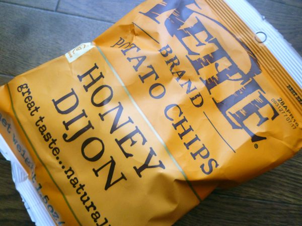 KETTLE BRAND POTATO CHIPS HONEY DIJON_c0152767_1217083.jpg