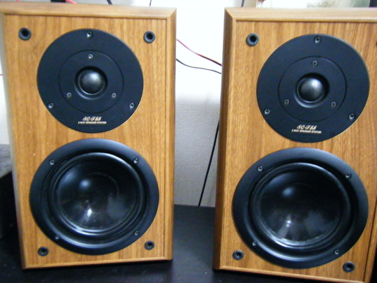 DENON SC-F88のエッジ修理 : 孤独の似非グルメ DENON SC-F88のエッジ修理 : 孤独の似非グルメ