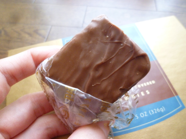 Milk Chocolate Covered Peanut Butter Brownies＠Big Island Candies_c0152767_2117472.jpg