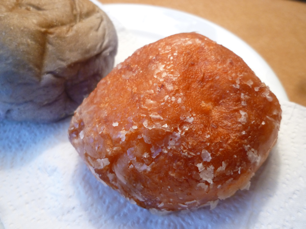 移転後のKamehameha Bakery(カメハメハ・ベーカリー)_c0152767_2142955.jpg