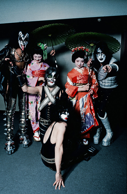 RED HOT CHILI PEPPERS 写真　長谷部宏 RED HOT CHILI PEPPERS 写真 長谷部宏 長谷部 宏写真展「ROCK