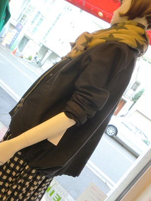 チェックのロングスカート☆_c0113499_1431189.jpg